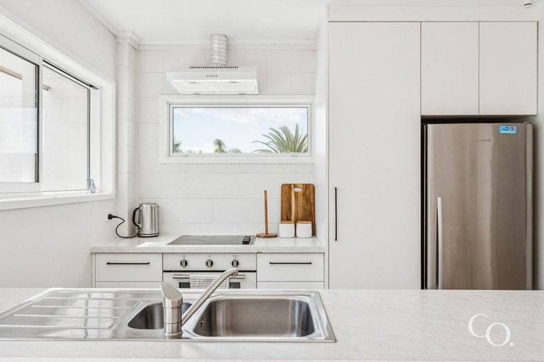 Photo of property in 86b Oceanview Road, Mount Maunganui, 3116