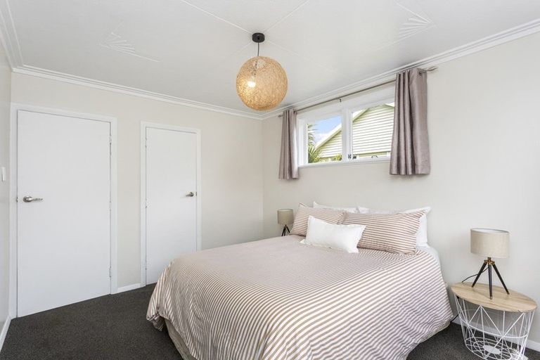Photo of property in 25 Hanlon Street, Halfway Bush, Dunedin, 9010