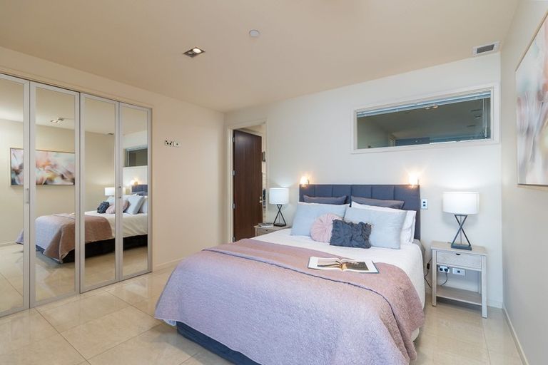 Photo of property in Quay Apartments, 104/283 Wakefield Quay, Stepneyville, Nelson, 7010