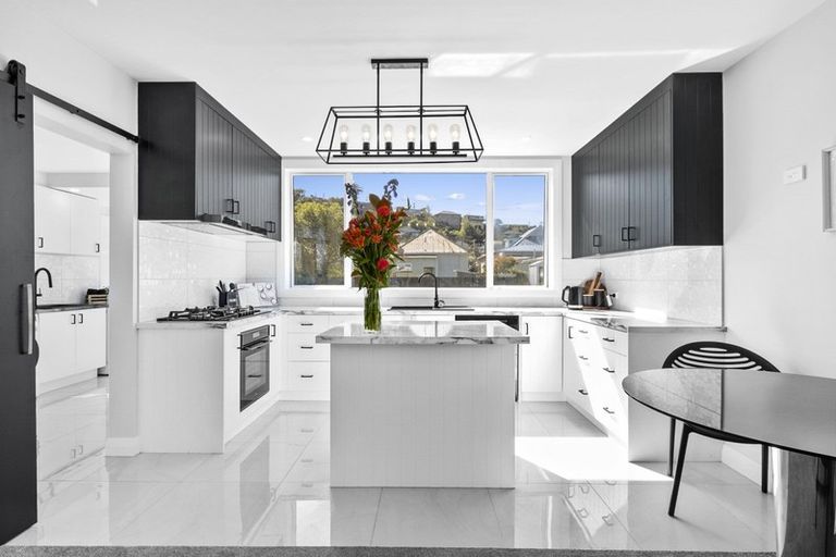 Photo of property in 133 Musselburgh Rise, Musselburgh, Dunedin, 9013