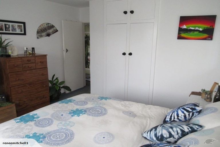 Photo of property in 2/26 Voelas Road, Lyttelton, 8082