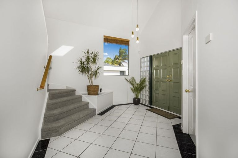 Photo of property in 82 Glenross Drive, Wattle Downs, Auckland, 2103