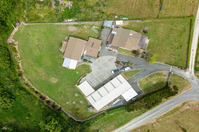 Photo of property in 2195 Waimarama Road, Waimarama, Havelock North, 4294