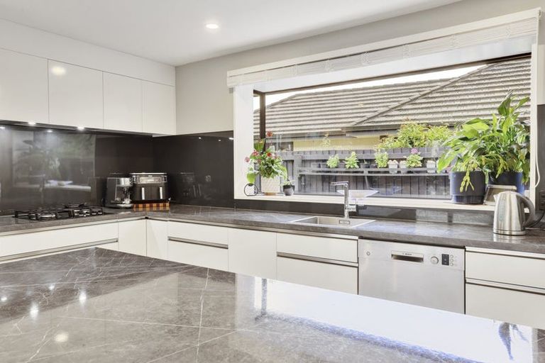 Photo of property in 17 Windsor Court, Rangiora, 7400