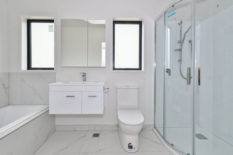 Photo of property in 4 Kaitiaki Drive, Clarks Beach, 2122