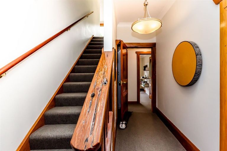 Photo of property in 72 Tilley Road, Paekakariki, 5034