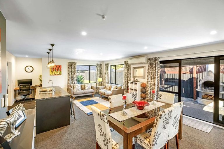 Photo of property in 30 Whincops Road, Halswell, Christchurch, 8025