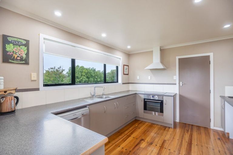 Photo of property in 6 Resthill Crescent, Glenview, Hamilton, 3206