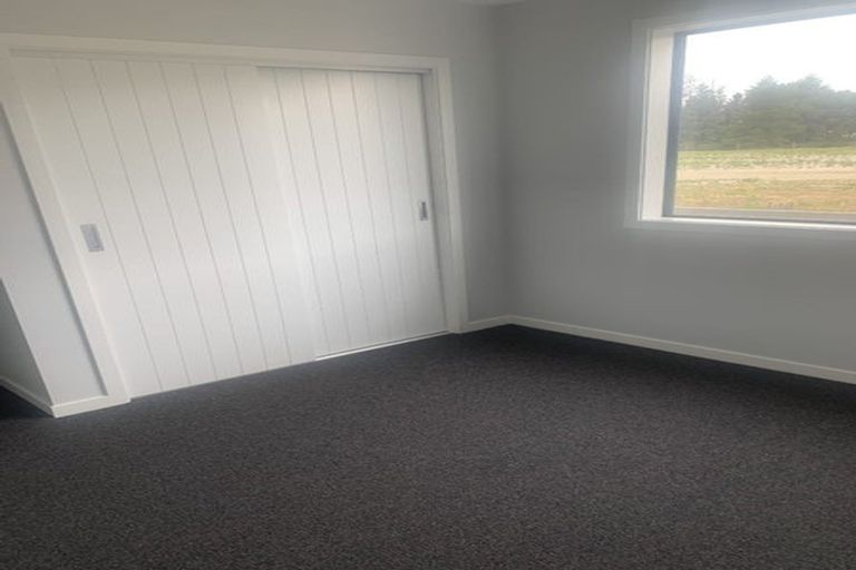 Photo of property in 8 Gards Place, Alexandra, 9320