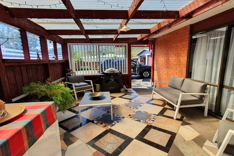 Photo of property in 107 Bright Street, Cobden, Greymouth, 7802