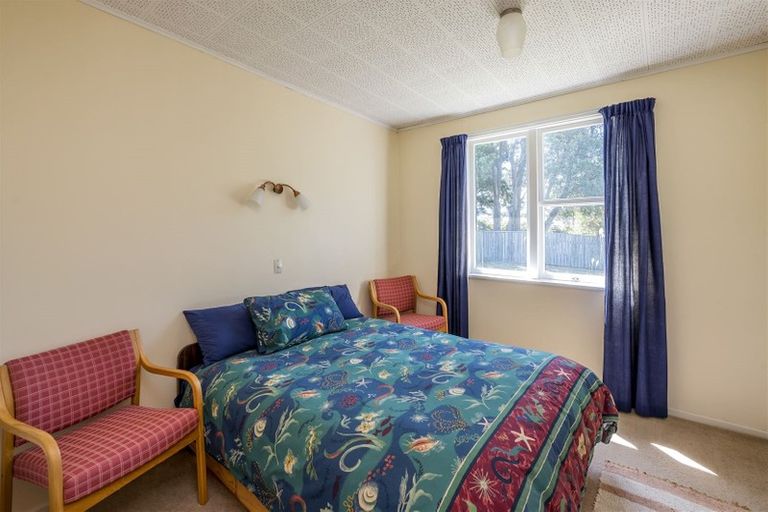 Photo of property in 668 Waikawa Beach Road, Waikawa Beach, Manakau, 5573