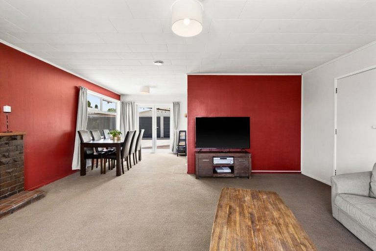 Photo of property in 6 York Avenue, Tamatea, Napier, 4112