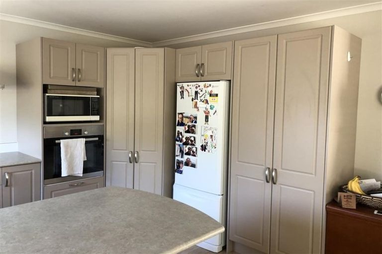 Photo of property in 189a Centreway Road, Orewa, 0931