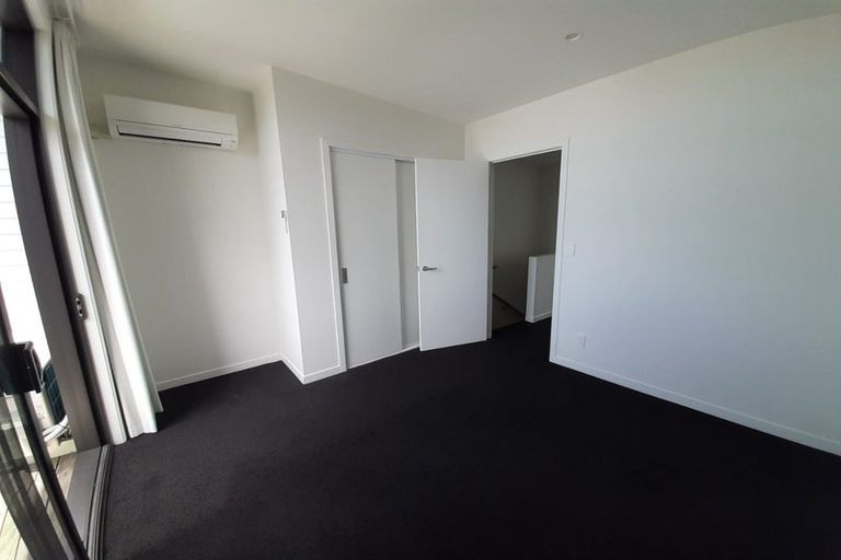 Photo of property in 4/50 Ocean View Road, Northcote, Auckland, 0627