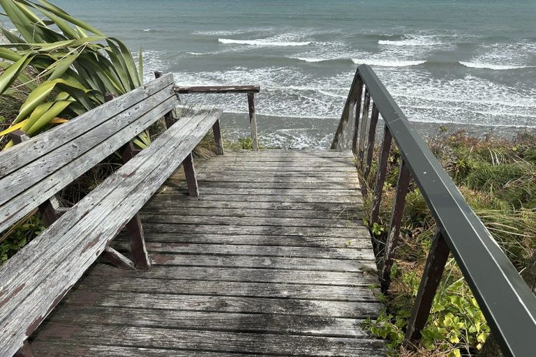 Photo of property in 63 Rosetta Road, Raumati South, Paraparaumu, 5032