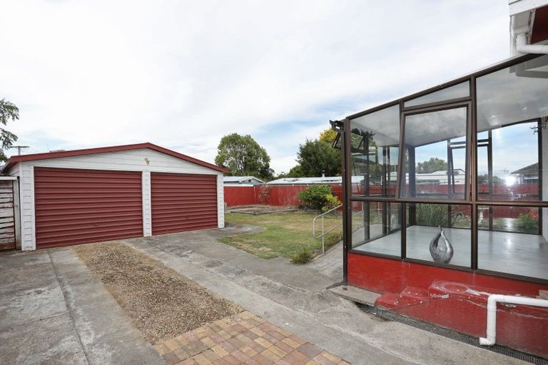 Photo of property in 35 Churchill Avenue, Feilding, 4702