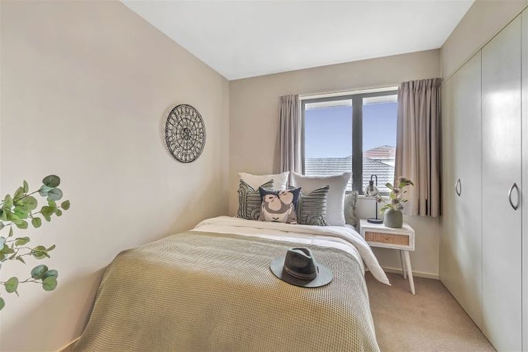 Photo of property in 15a Burdale Street, Riccarton, Christchurch, 8011