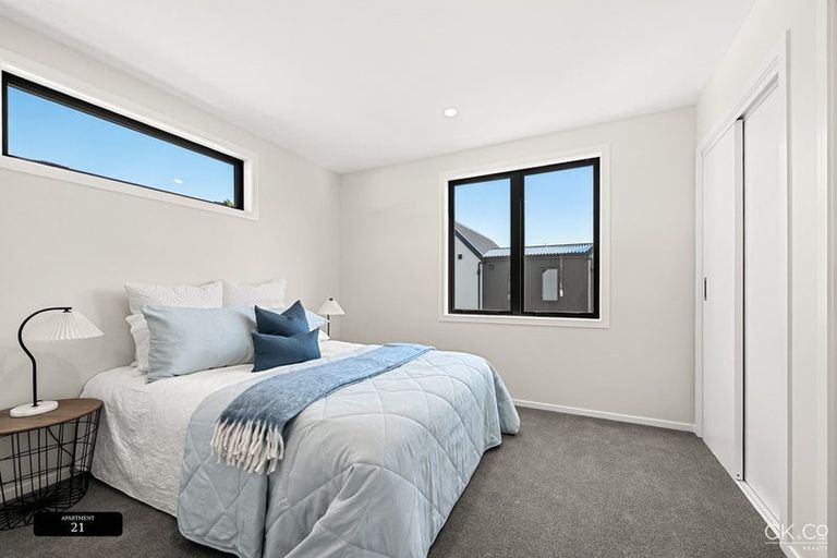 Photo of property in 130 Cambridge Terrace, Fairfield, Lower Hutt, 5011