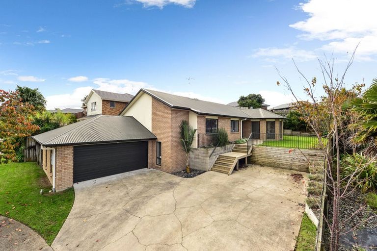 Photo of property in 15 Arundel Place, Nawton, Hamilton, 3200