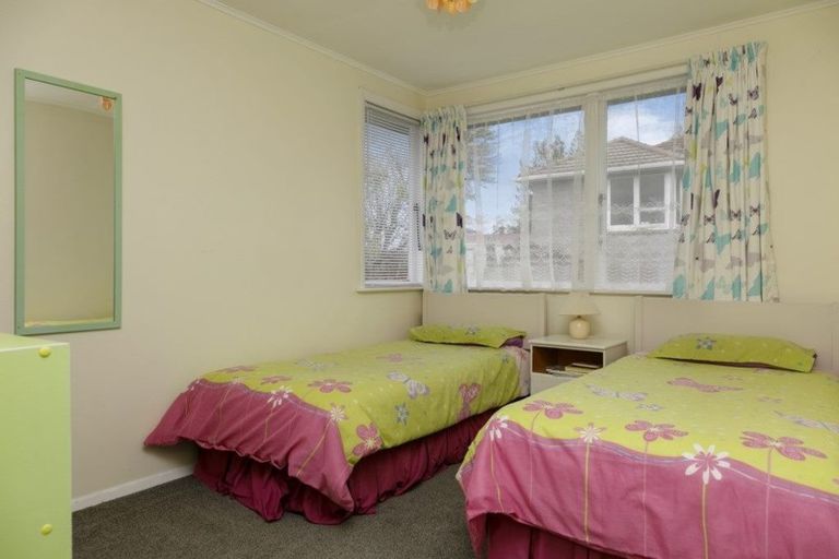 Photo of property in 1 Rangiora Crescent, Wairakei, Taupo, 3332