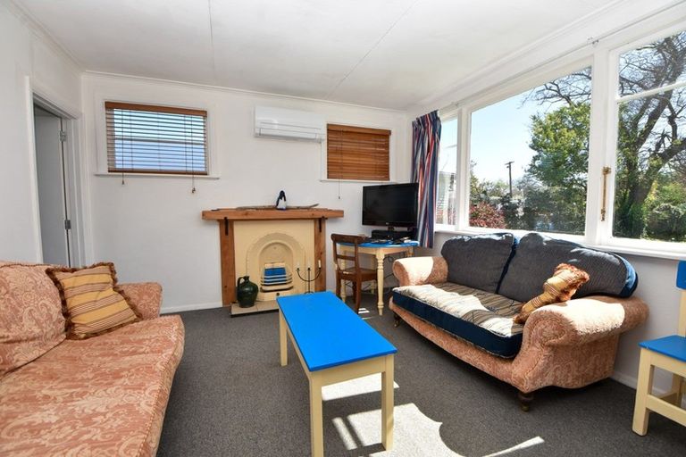 Photo of property in 13 Moreton Road, Carterton, 5713