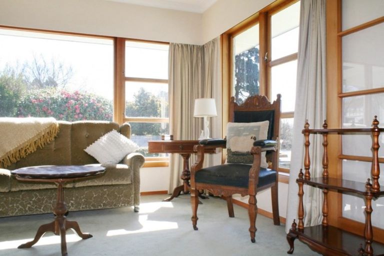 Photo of property in 18 Grant Street, Dannevirke, 4930