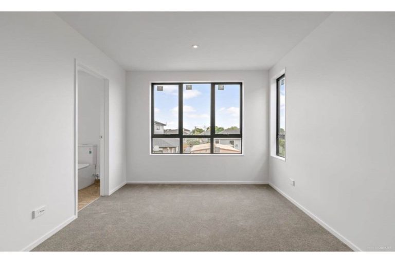 Photo of property in 40 Te Aparangi Road, Papakura, 2110