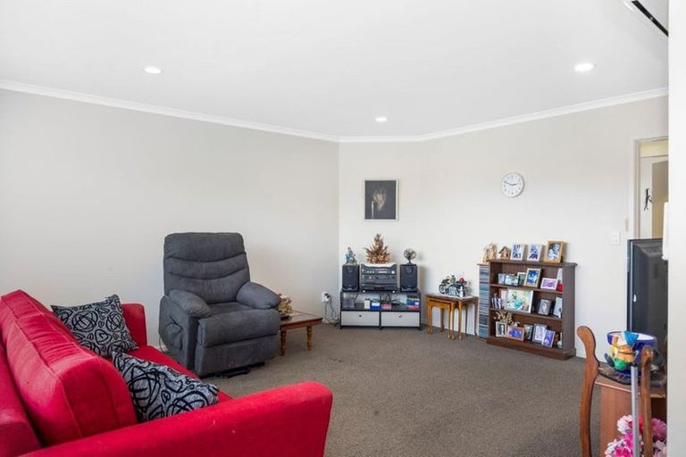 Photo of property in Trackside Villas, 4/91 Mako Mako Road, Levin, 5510