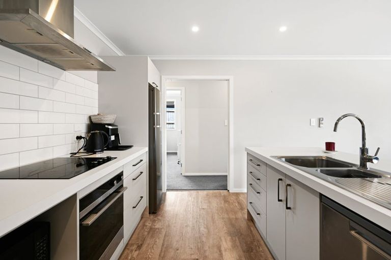 Photo of property in 34 Ladeira Place, Fitzroy, Hamilton, 3206