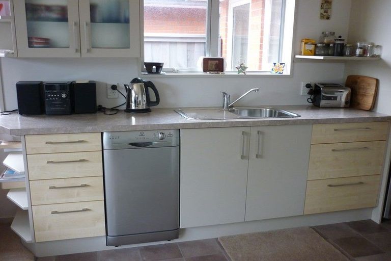 Photo of property in 2/98 Derby Street, Westport, 7825