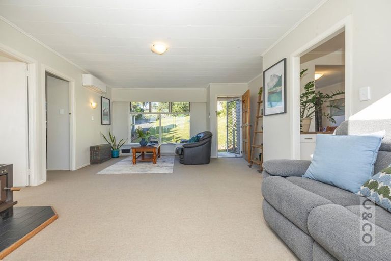 Photo of property in 67 Garfield Road, Helensville, 0800
