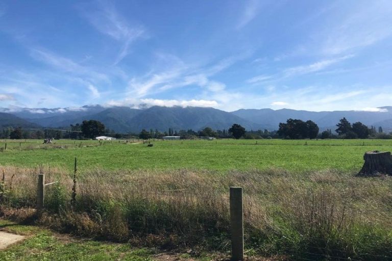 Photo of property in 246 East Takaka Road, East Takaka, Takaka, 7183