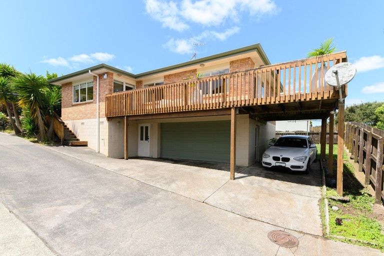 Photo of property in 13a Wharf Road, Te Atatu Peninsula, Auckland, 0610