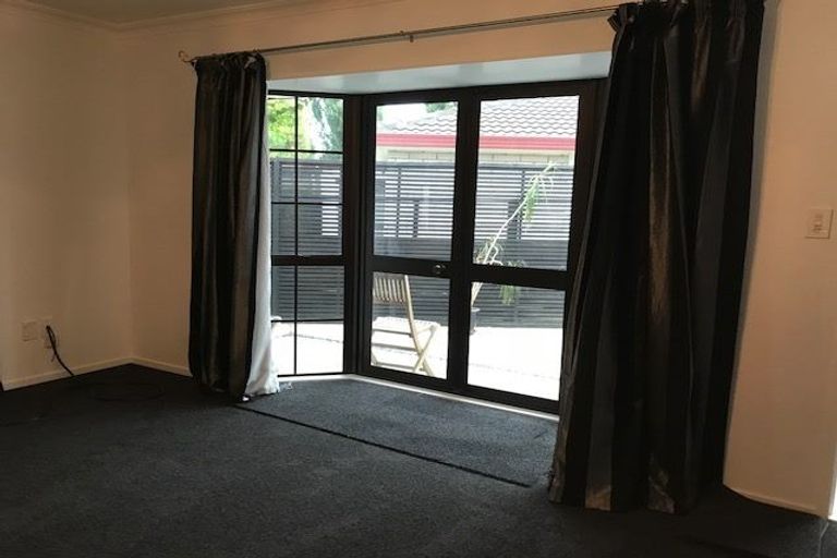 Photo of property in 14b Minchin Crescent, St Andrews, Hamilton, 3200