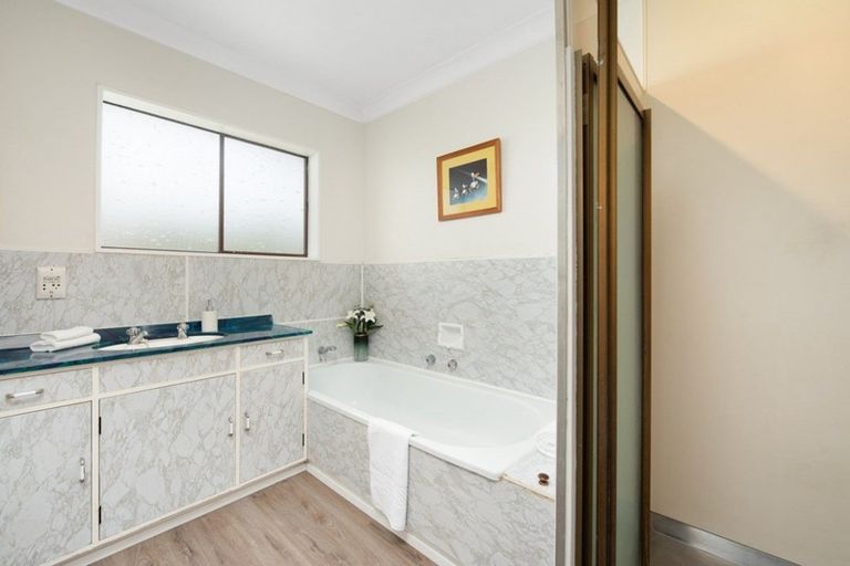 Photo of property in 101 Hinewa Road, Otumoetai, Tauranga, 3110