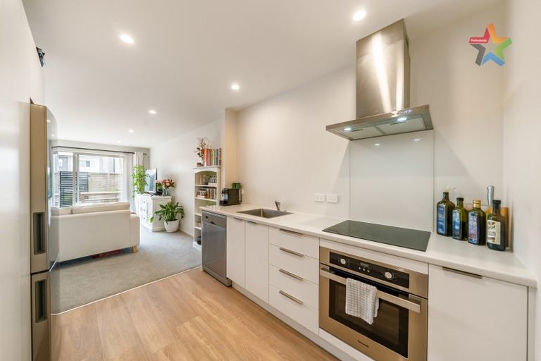 Photo of property in 23b Barber Grove, Moera, Lower Hutt, 5010