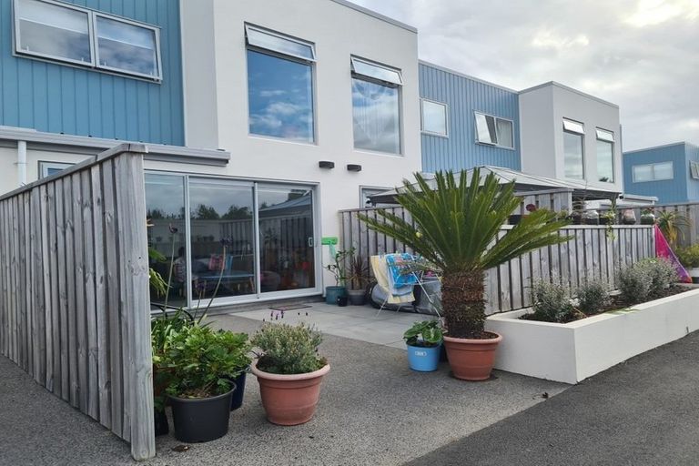 Photo of property in 31 Reynolds Place, Papamoa Beach, Papamoa, 3118