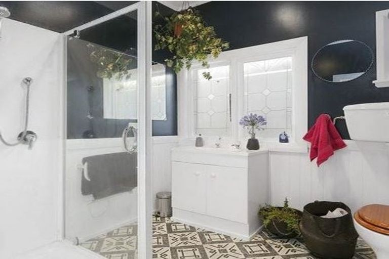 Photo of property in 32 Motu Street, Saint Clair, Dunedin, 9012