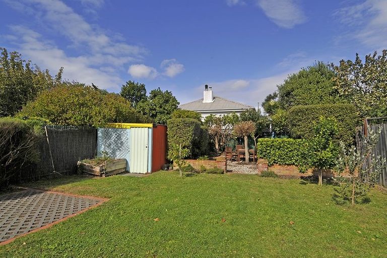 Photo of property in 12 Sale Street, Napier South, Napier, 4110