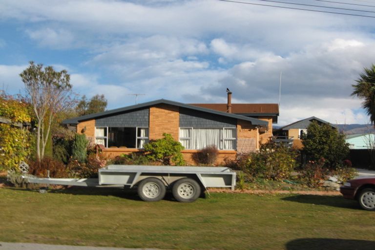 Photo of property in 10 Syndic Street, Cromwell, 9310