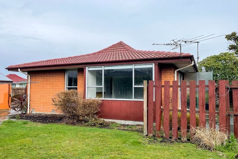 Photo of property in 12a Karnak Crescent, Russley, Christchurch, 8042
