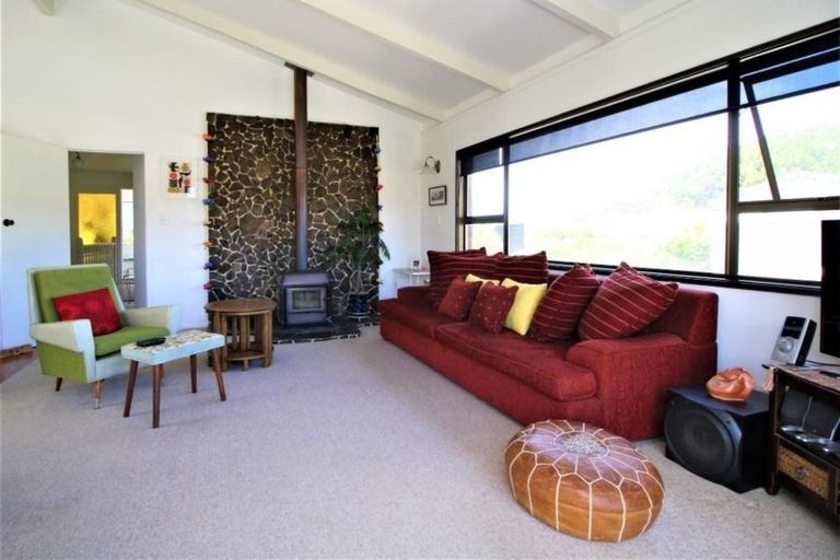 Photo of property in 49 Fishermans Bend, Whiritoa, Whangamata, 3691