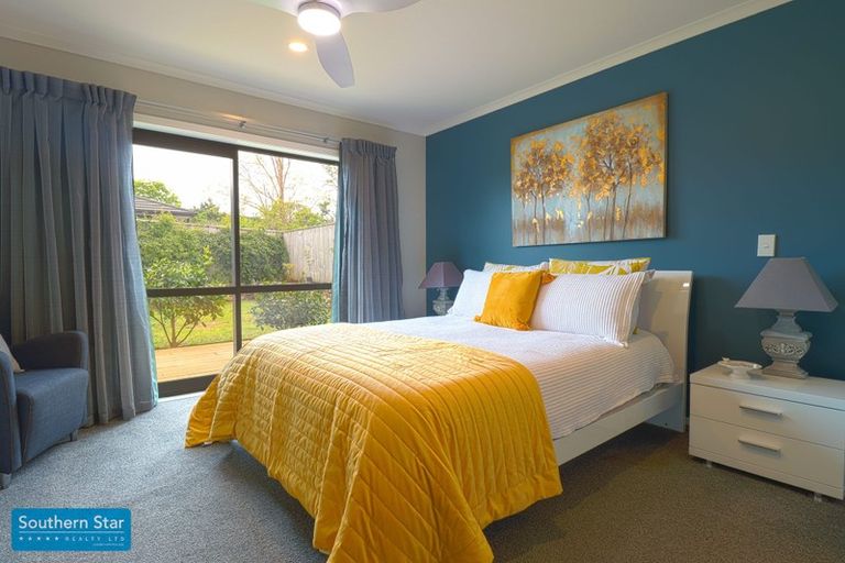 Photo of property in 38 San Priamo Place, Paraparaumu Beach, Paraparaumu, 5032