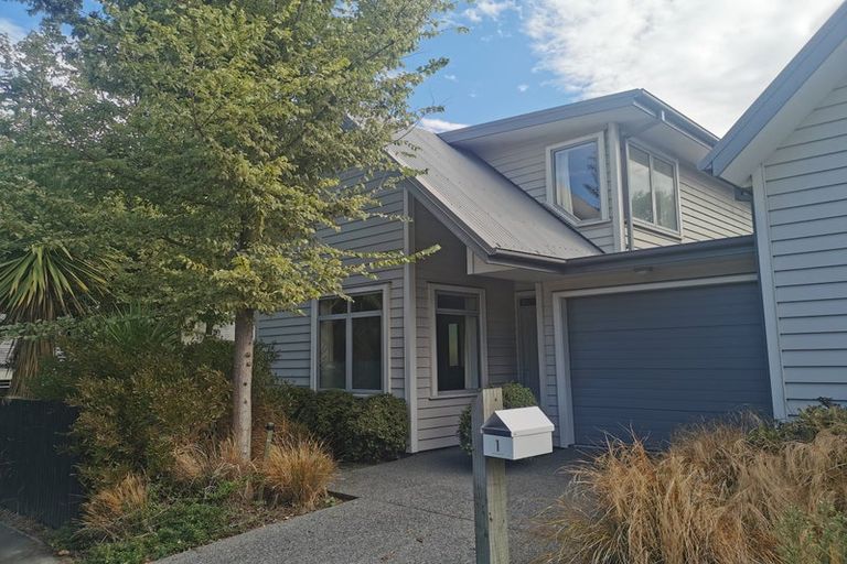 Photo of property in 1 Shelley Street, Sydenham, Christchurch, 8023