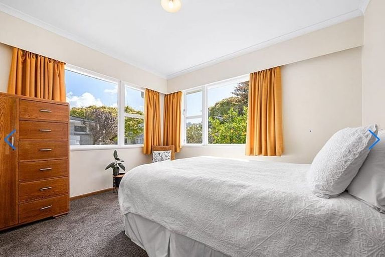 Photo of property in 11 Percy Cameron Street, Avalon, Lower Hutt, 5011