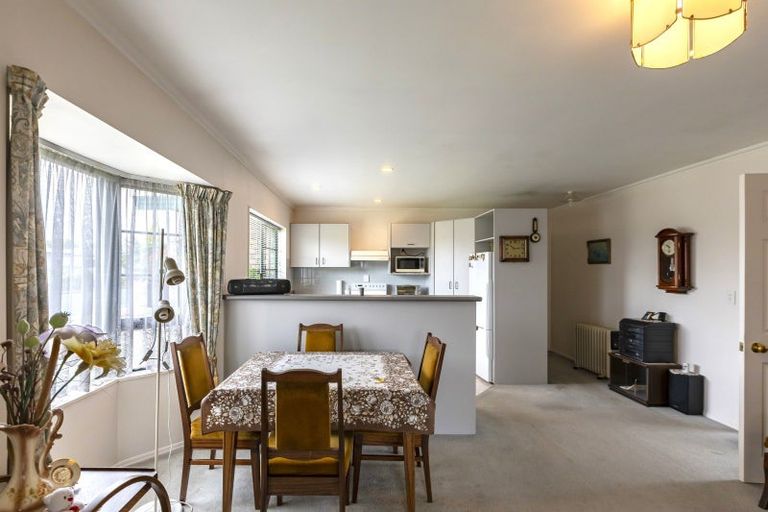 Photo of property in 11 Church Lane, Waipukurau, 4200