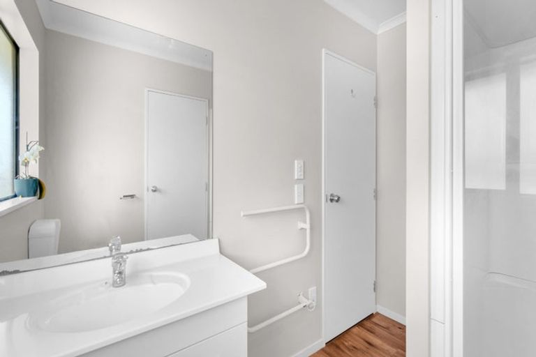 Photo of property in 8a Othello Drive, Rolleston, 7614