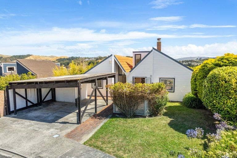 Photo of property in 21 The Quarterdeck, Whitby, Porirua, 5024