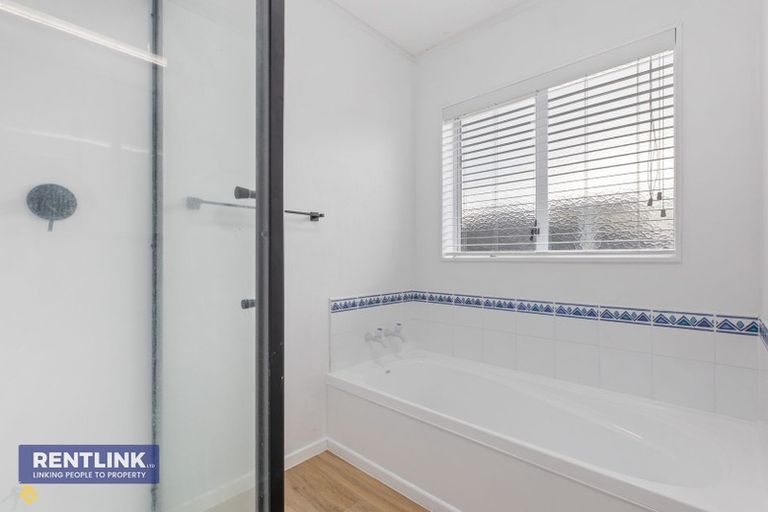 Photo of property in 23 Balmacewen Place, Mount Maunganui, 3116
