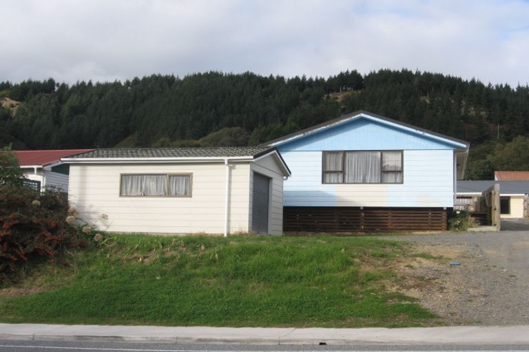 Photo of property in 18 Ruahine Street, Paraparaumu, 5032